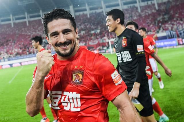 马东锡拍“十二生肖”主题剧集 2024-10-28 据韩媒报道，马东锡自《38师机动队》后，时隔8年将再次出演电视剧，与朴炯植等合作拍摄以十二生肖为灵感的电视剧《十二》，池昌旭、徐仁国、成东日、李主傧等也在商谈加盟。